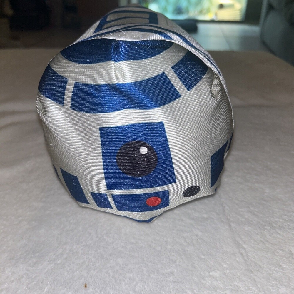 Disney Tsum Tsum Star Wars R2-D2 with Tags. See Photos For Small Staining